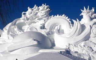 У Луцьку ропочався фестиваль снігових скульптур