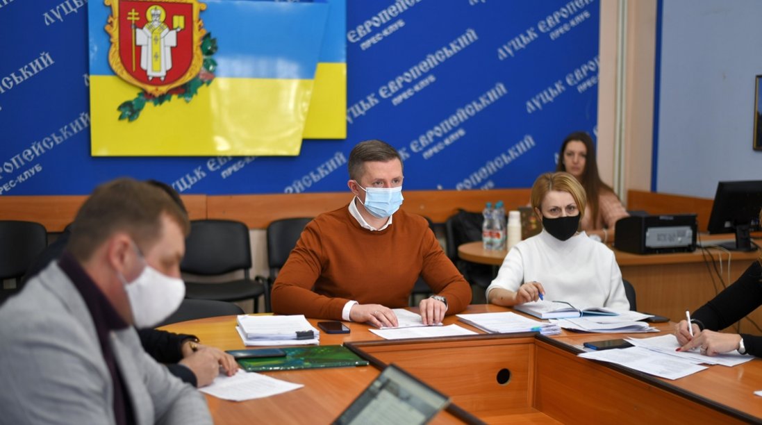 Новий стадіон, ремонти, благоустрій: на що планує виділити 42 млн грн Луцька міська рада