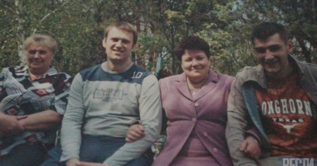 Родич російського опозиціонера Навального головує в українському селі