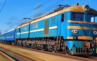 «Укрзалізниця» припиняє продаж квитків у «червоне» Закарпаття