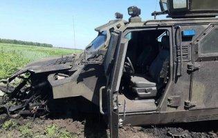 На Донбасі підірвалося авто з військовими