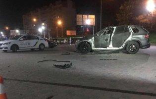 На Прикарпатті з гранатомета обстріляли авто