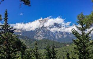 У Туреччині шукають зниклу в горах українку