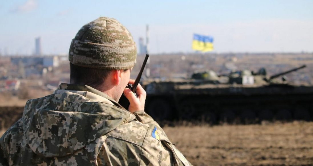 Ситуація на Донбасі: бойовики поранили цивільного