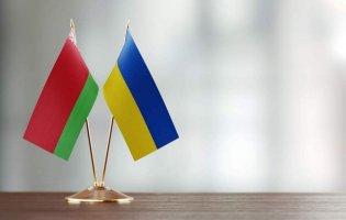У Білорусі вводять індивідуальні ліцензії для імпорту товарів з України
