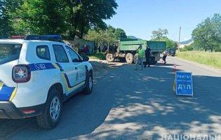 На Франківщині під колесами вантажівки загинули 18-річні хлопці