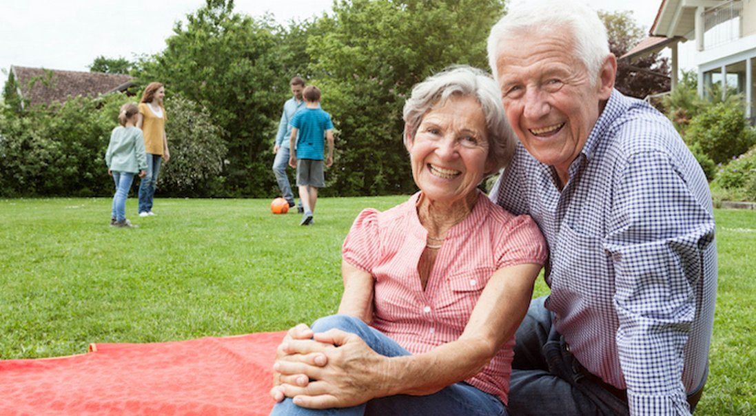 Кохалися, одружитися збиралися, але стали щасливими в будинку для престарілих