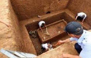 У Південній Кореї знайшли могилу велетня
