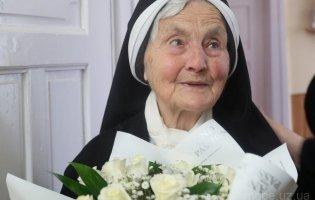 У 102 роки розкрила таємниці підпільного життя при Союзі