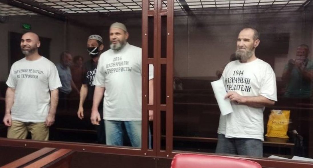 12-18 років колонії: російський суд засудив 4 кримських татар