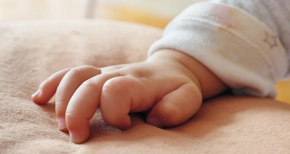 В Україні торгували новонародженими: продали мінімум 13 дітей