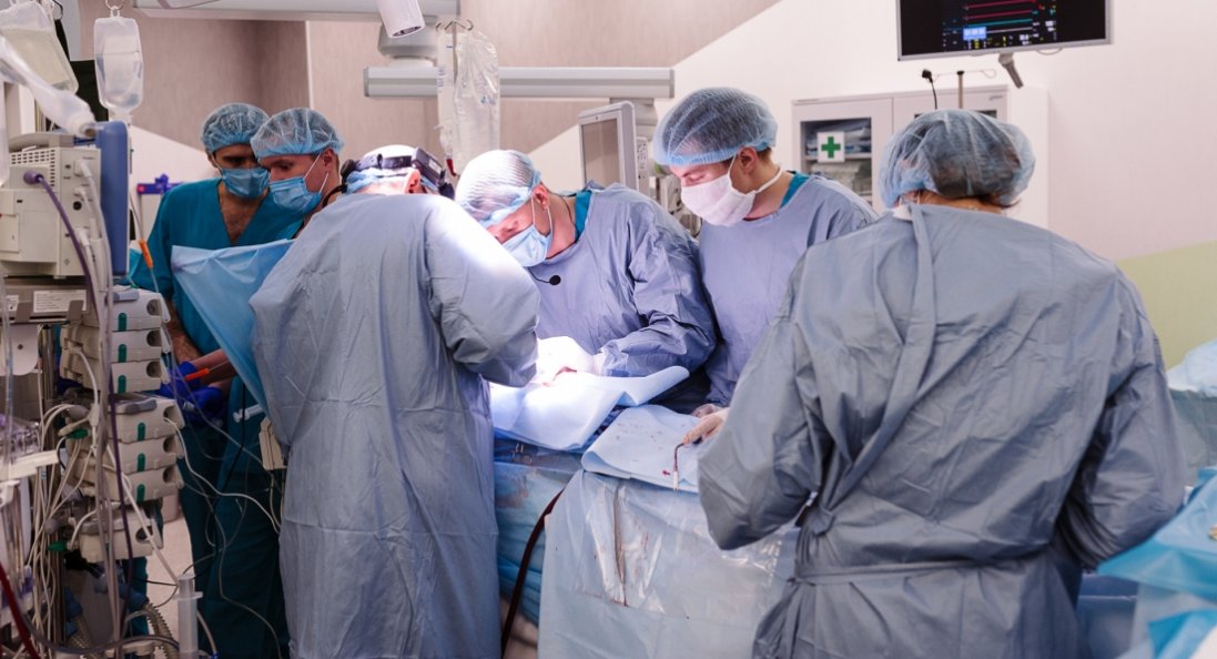 У Луцьку жінці 13 годин робили операцію на серці: мала рідкісну патологію
