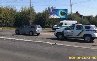 В Луцьку сталася ДТП: двоє людей постраждало