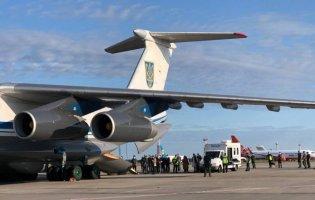 Україна евакуювала з Афганістану ще близько 100 осіб
