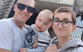 Подружжя рятувальників усиновило хворого на епілепсію хлопчика