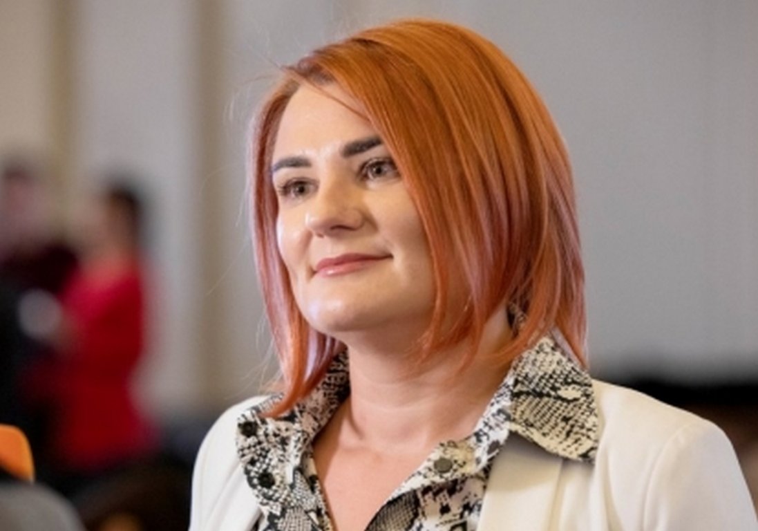 «Слуги народу» вирішили виключити з фракції нардепку Буймістер