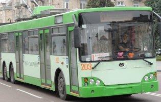 У Луцьку змінять маршрут тролейбусів:  коли саме і чому