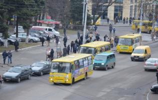 Чи пускатимуть у Луцьку без COVID-сертифікатів в транспорт: мер відповів