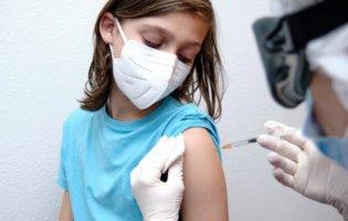 У Луцьку вакцинуватимуть дітей від коронавірусу: де саме