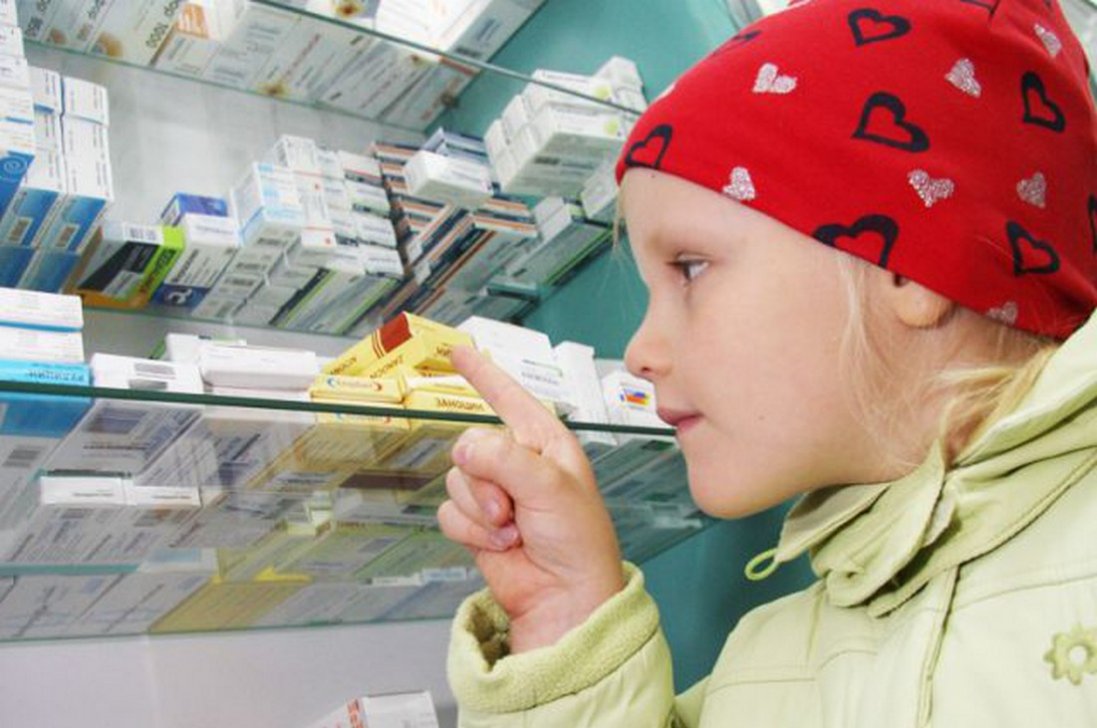 В Україні заборонили продаж ліків дітям: Рада ухвалила закон