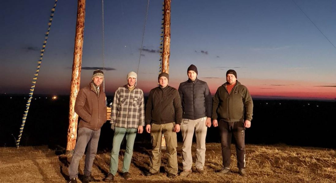 На Волині зробили найвищу гойдалку в Україні