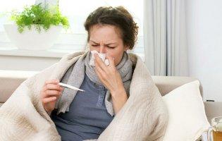 Що не можна вживати при застуді і грипу: пояснення лікаря