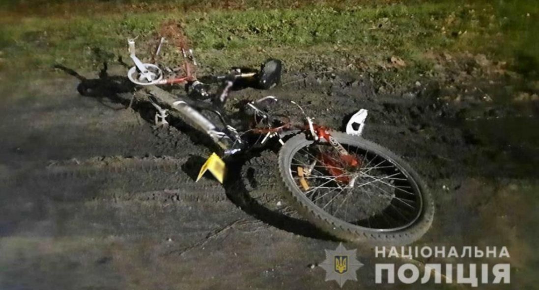 На Чернігівщині депутат збив велосипедиста: потерпілий помер