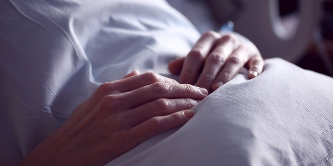 У Польщі померла вагітна двійнею через заборону абортів
