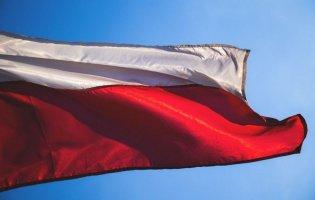 Польща передає військову техніку Україні