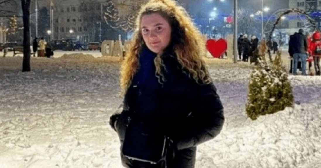 У Дніпропетровщині біля траси знайшли безтямну 20-річну дівчину