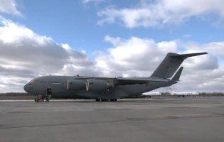 Ще одна партія військової допомоги: в «Борисполі» приземлився британський літак