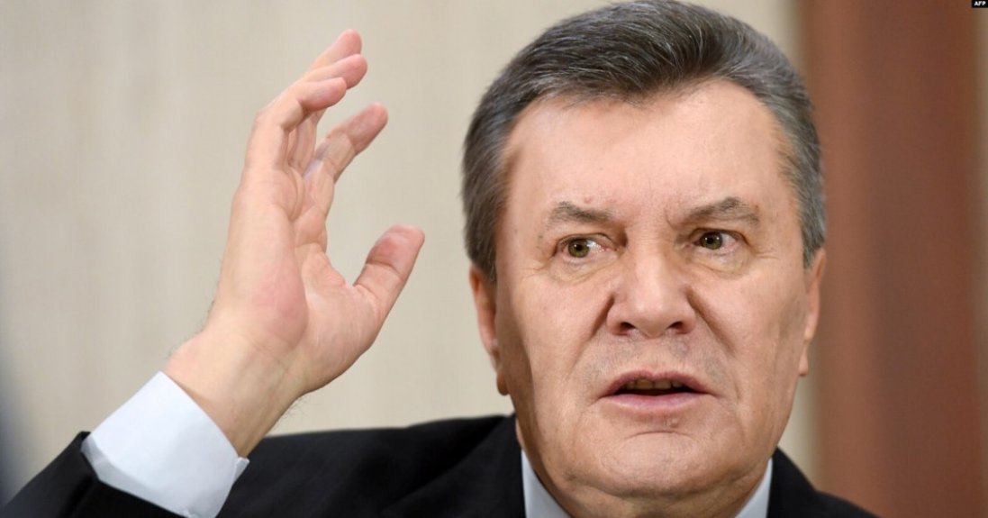 Вісім років, як «кинувся в біга»: де переховується Янукович і про що нині мріє?
