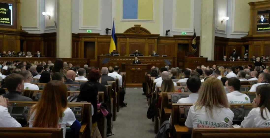 Імена 23 нардепів ВР, які перебувають за межами України