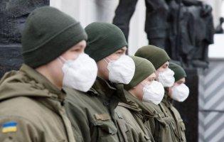 Що означає запровадження надзвичайного стану в Україні