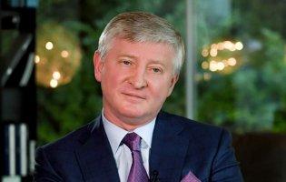 В Україну повернулися Ахметов і Пінчук