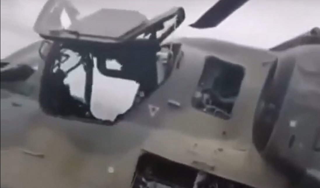 Показали відео зі збитим російським гелікоптером