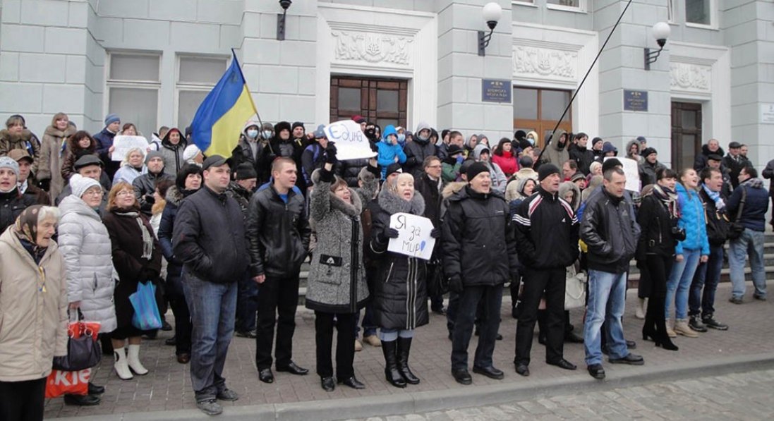 У Бердянську люди вийшли проти російських солдат