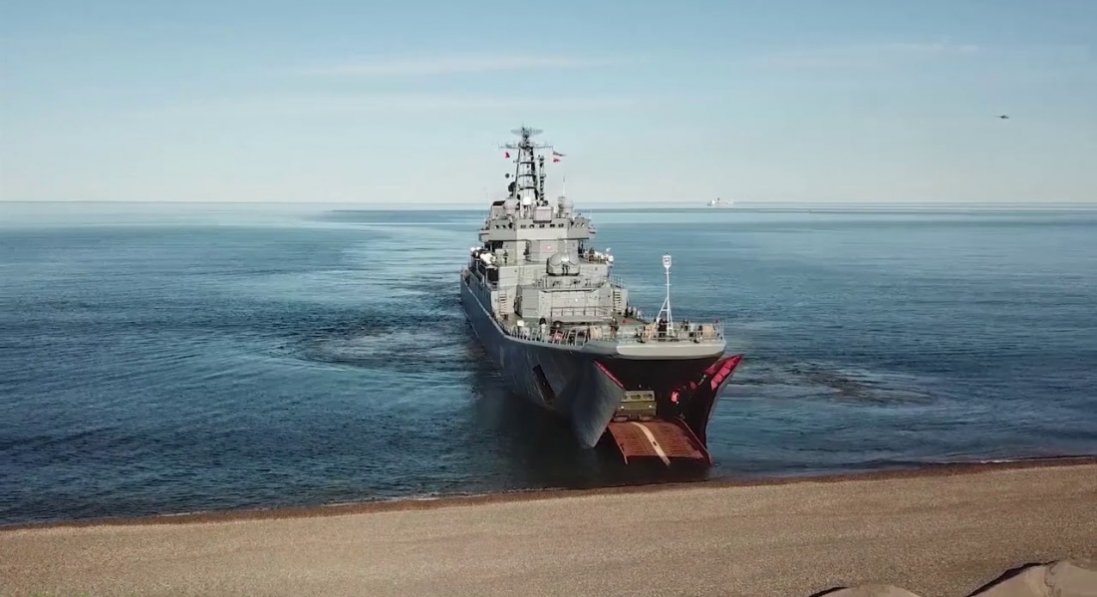 До Одеси підходять десантні кораблі РФ
