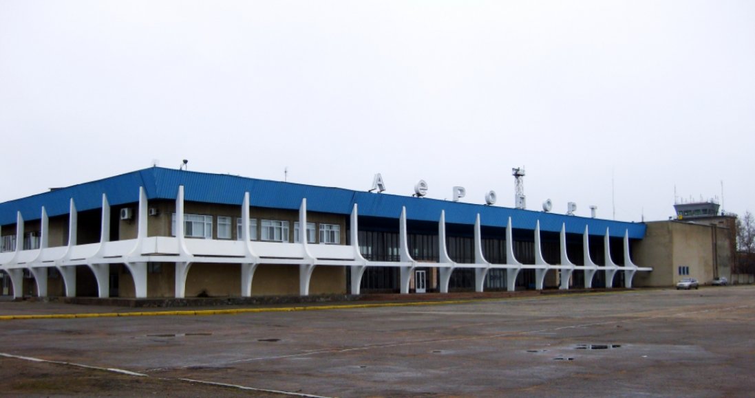 Українські військові відбили Миколаївський аеропорт
