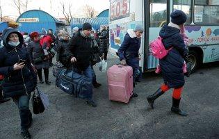 Росія збирає своїх людей та видає їх за евакуйованих українців