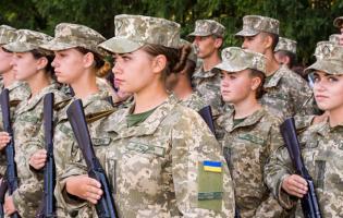 «У наших дівчат яйця міцніші, аніж у ваших солдатів», - ЗСУ до окупантів