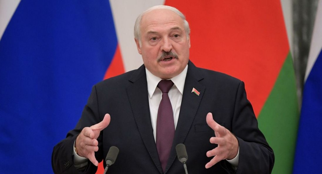 Лукашенко доручив білоруським фахівцям забезпечити електропостачання ЧАЕС