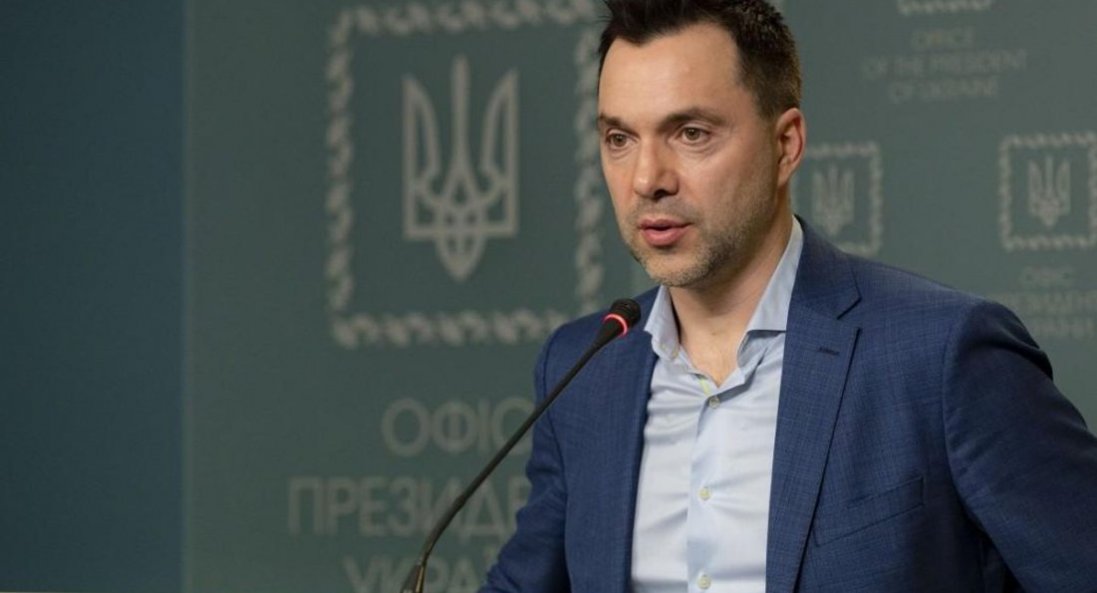 Арестович закликав до «тотальної рейкової війни проти рф»