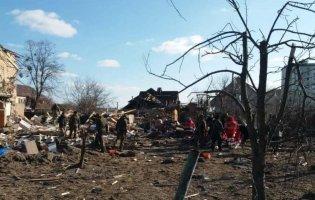 Обстріл селища під Києвом: загинула дворічна дитина