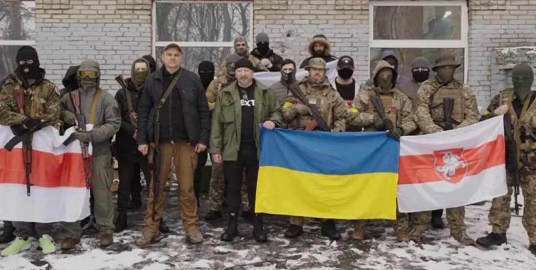 Білоруські добровольці готові деблокувати Маріуполь