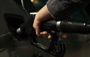 В Україні знизили ціни на бензин і дизель