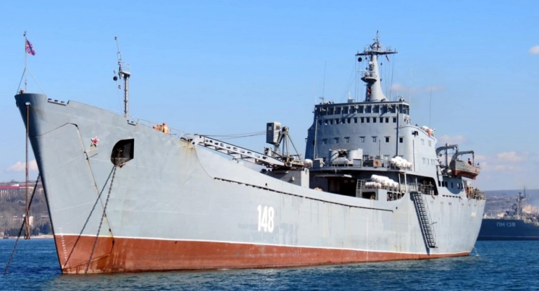 Знищений у Бердянську корабель міг перевозити до 20 танків