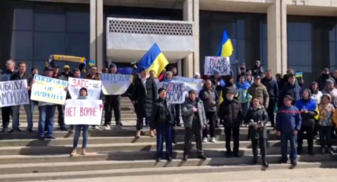 В окупованому Енергодарі українці вийшли на мітинг