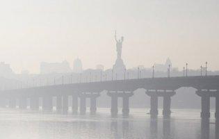 У Києві забруднення повітря перевущує норму в 9 разів