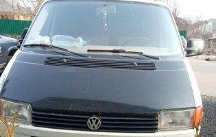 Кому війна, а кому ліс красти: на Волині зі стріляниною затримали крадія